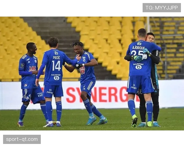 斯特拉斯堡3-1击败尼斯，延续主场强势表现